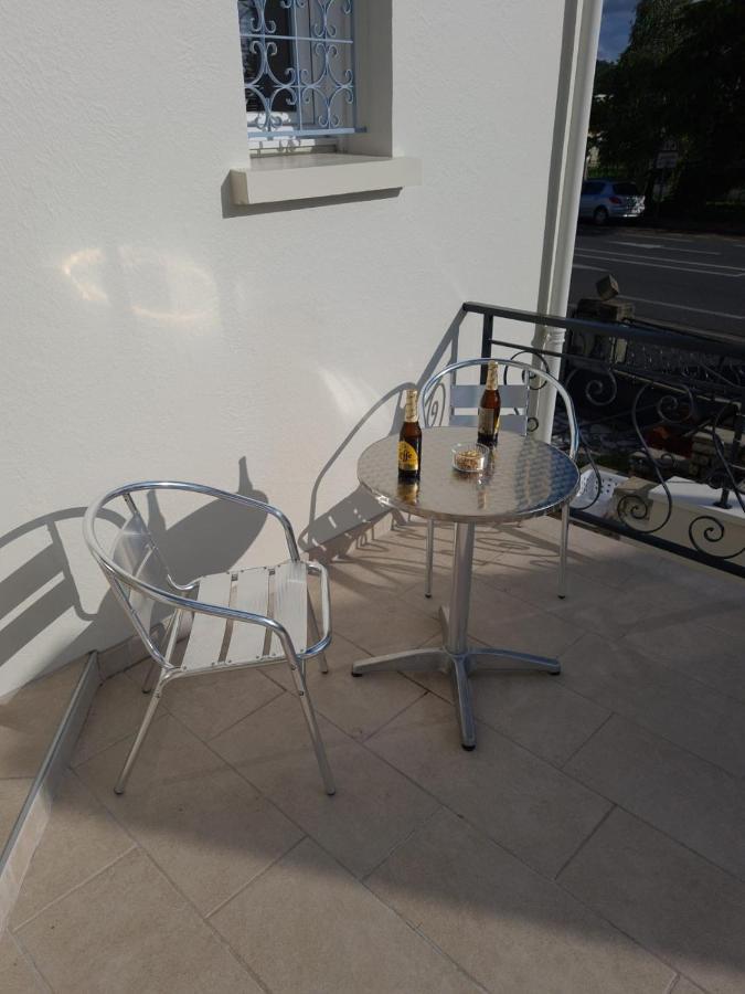 A1 Sweet Homes Angouleme L Secteur Sillac L Parking Gratuit - Animaux Acceptes Exterior photo